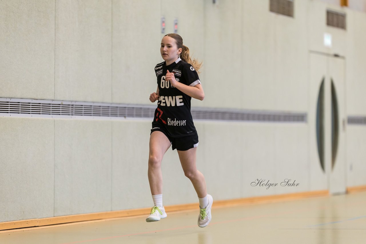 Bild 46 - wBJ SV Henstedt Ulzburg - Bramstedter TS : Ergebnis: 27:15